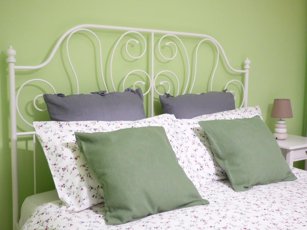 Giravento Bed & Breakfast Borgo San Dalmazzo Bagian luar foto