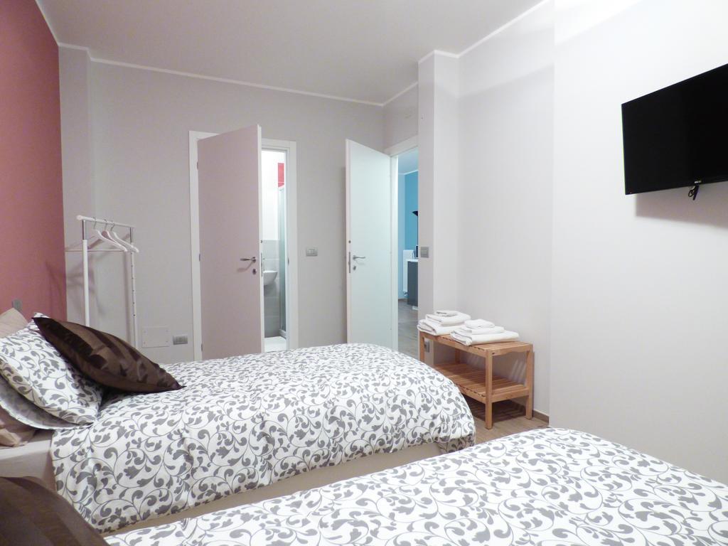 Giravento Bed & Breakfast Borgo San Dalmazzo Bagian luar foto