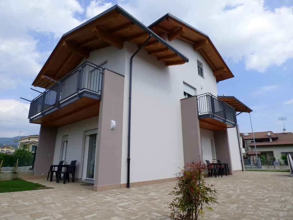 Giravento Bed & Breakfast Borgo San Dalmazzo Bagian luar foto